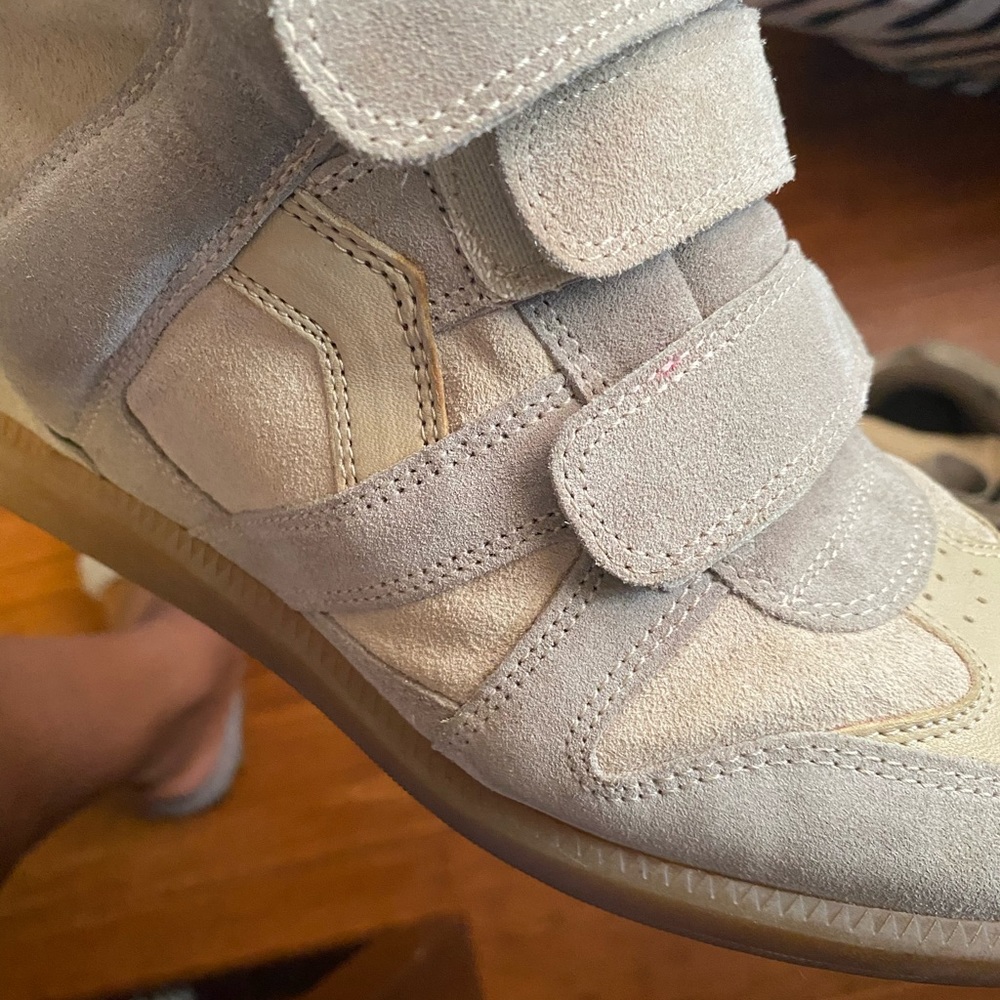 Isabel Marant Size 9.5, beige - Picture 10 of 12